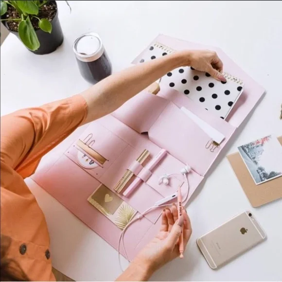 Glass Ladder & Co. “Megan” Blush Pink Clutch - Picture 13 of 13